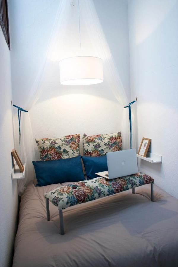 Behouse Plaza Del Salvador Sevilla
